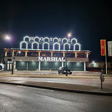 Hotel Marshal Нікшич Екстер'єр фото