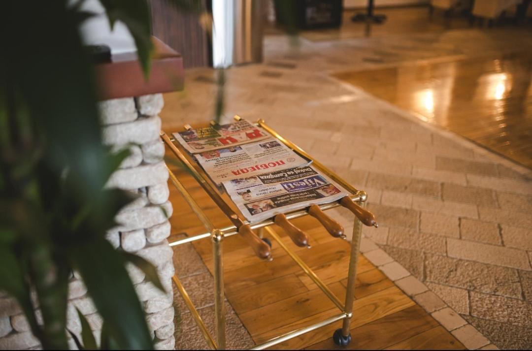 Hotel Marshal Нікшич Екстер'єр фото